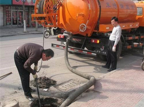 乐都清掏化粪池，健康生活从这里开始